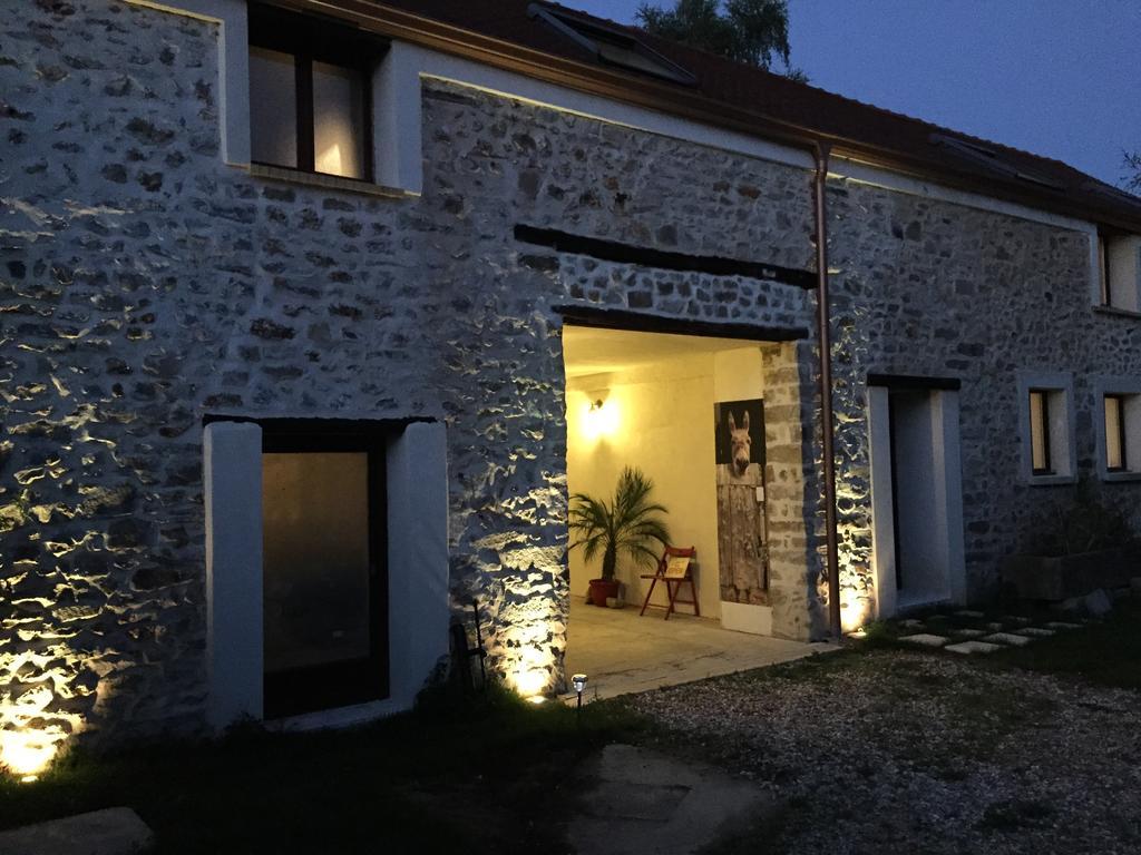 Escalebelair Apartment Fontenay-les-Briis Exterior photo